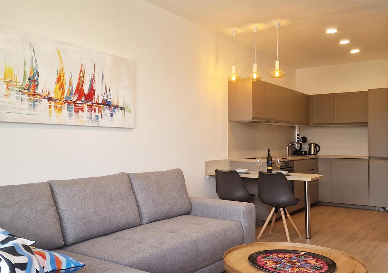 Luxury Grand Apartments By Bratislavatrip エクステリア 写真