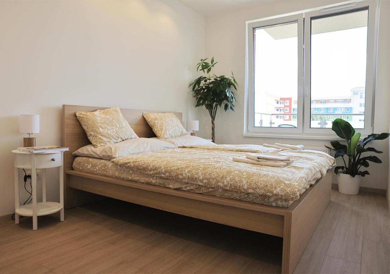 Luxury Grand Apartments By Bratislavatrip エクステリア 写真